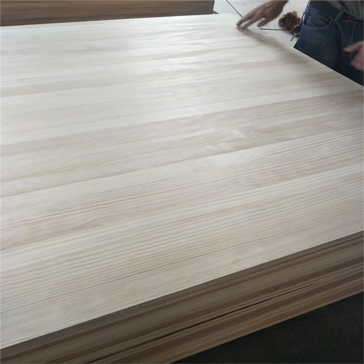 Pine Edge Inkollat ​​Bord